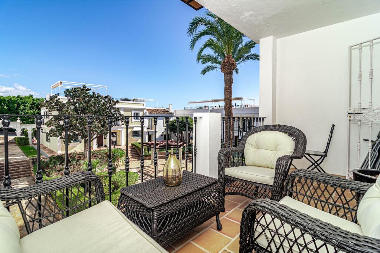 Ap103- Aloha Pueblo By Roomservices